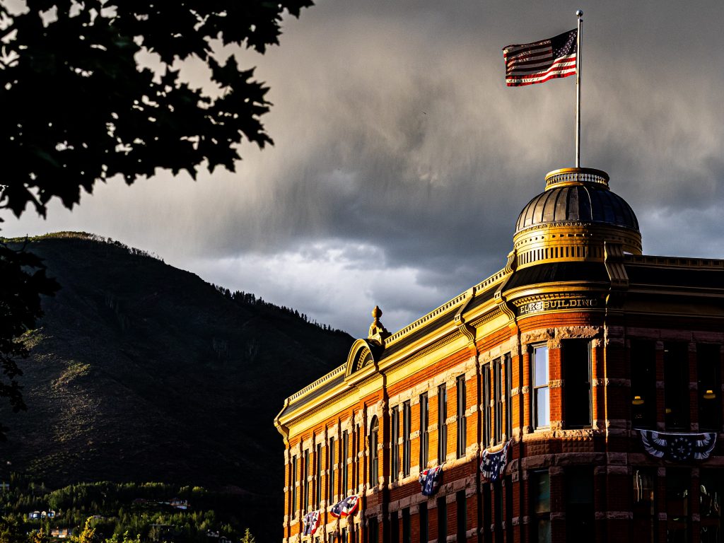 Showers and thunderstorms forecast for Colorado’s high country as wildfires rage across the state