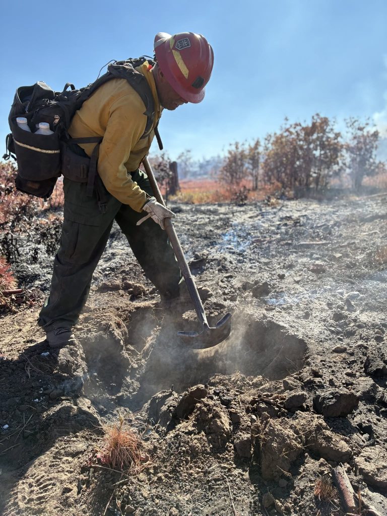 More than 1,700 personnel are battling 5 major fires in Colorado as hot, dry weather continues into holiday weekend