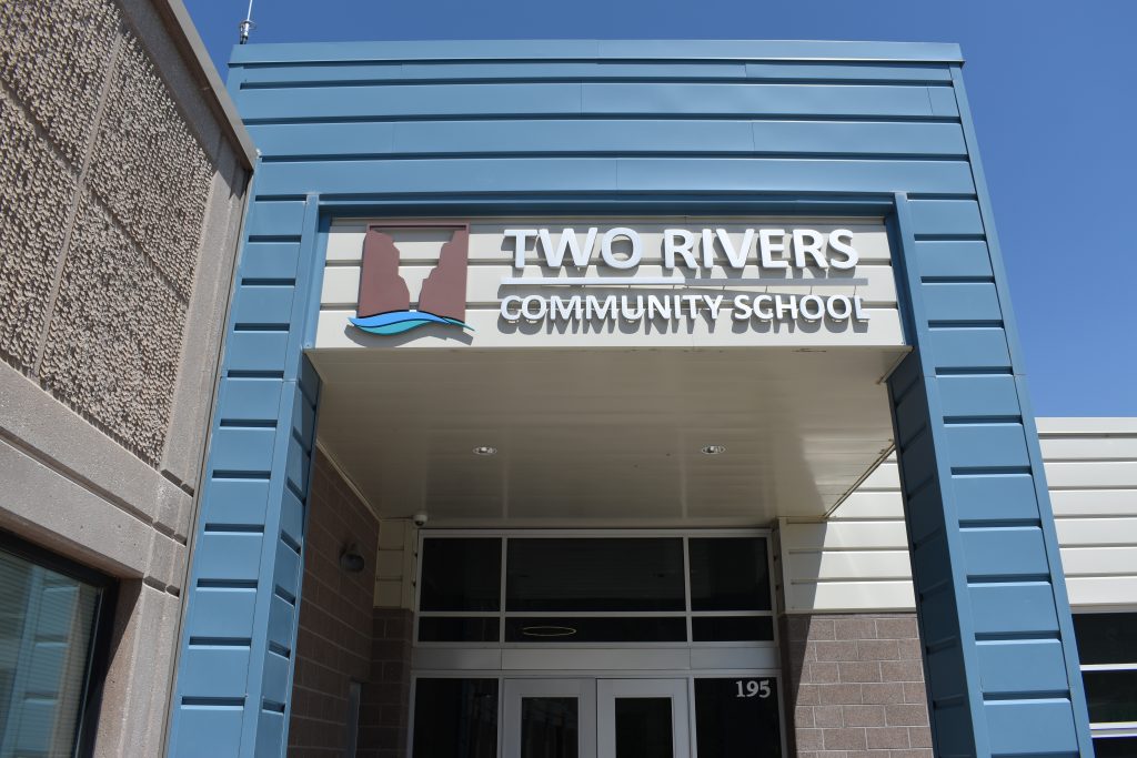 Two Rivers bus lawsuit moves forward