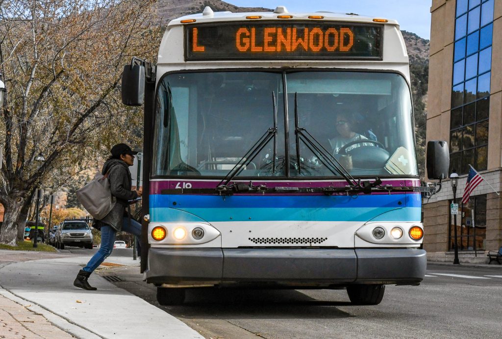 Glenwood Springs City Council delays on-demand fare increase