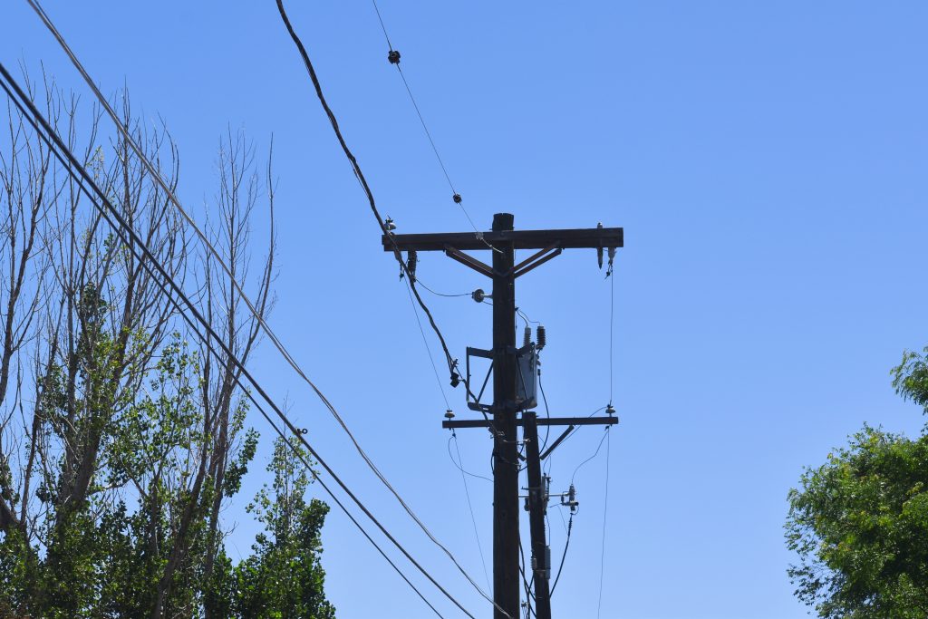 Xcel Energy outage affects thousands across region