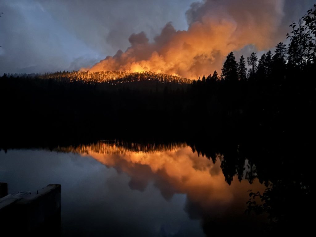 Disaster relief groups like the Red Cross are providing aid to thousands fleeing 3 major wildfires in Colorado